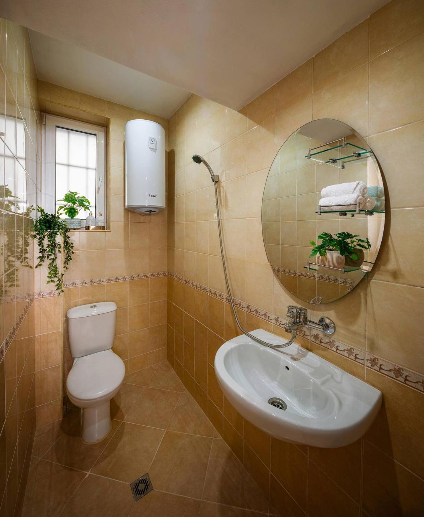 Free Parkingand Relax Apartment Sofia Bagian luar foto